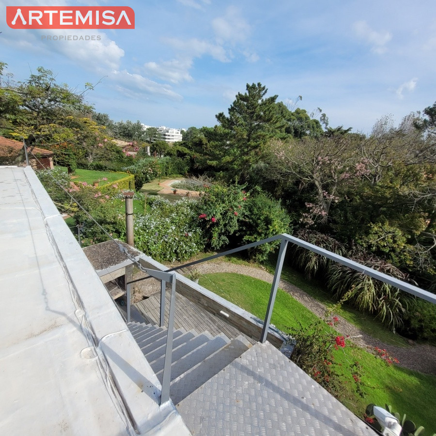Casa ID.461 - Espetacular casa en venta en rincón del indio 