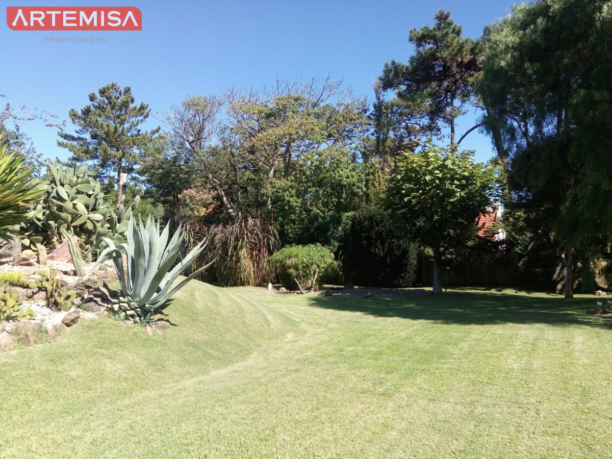 Casa ID.461 - Espetacular casa en venta en rincón del indio 