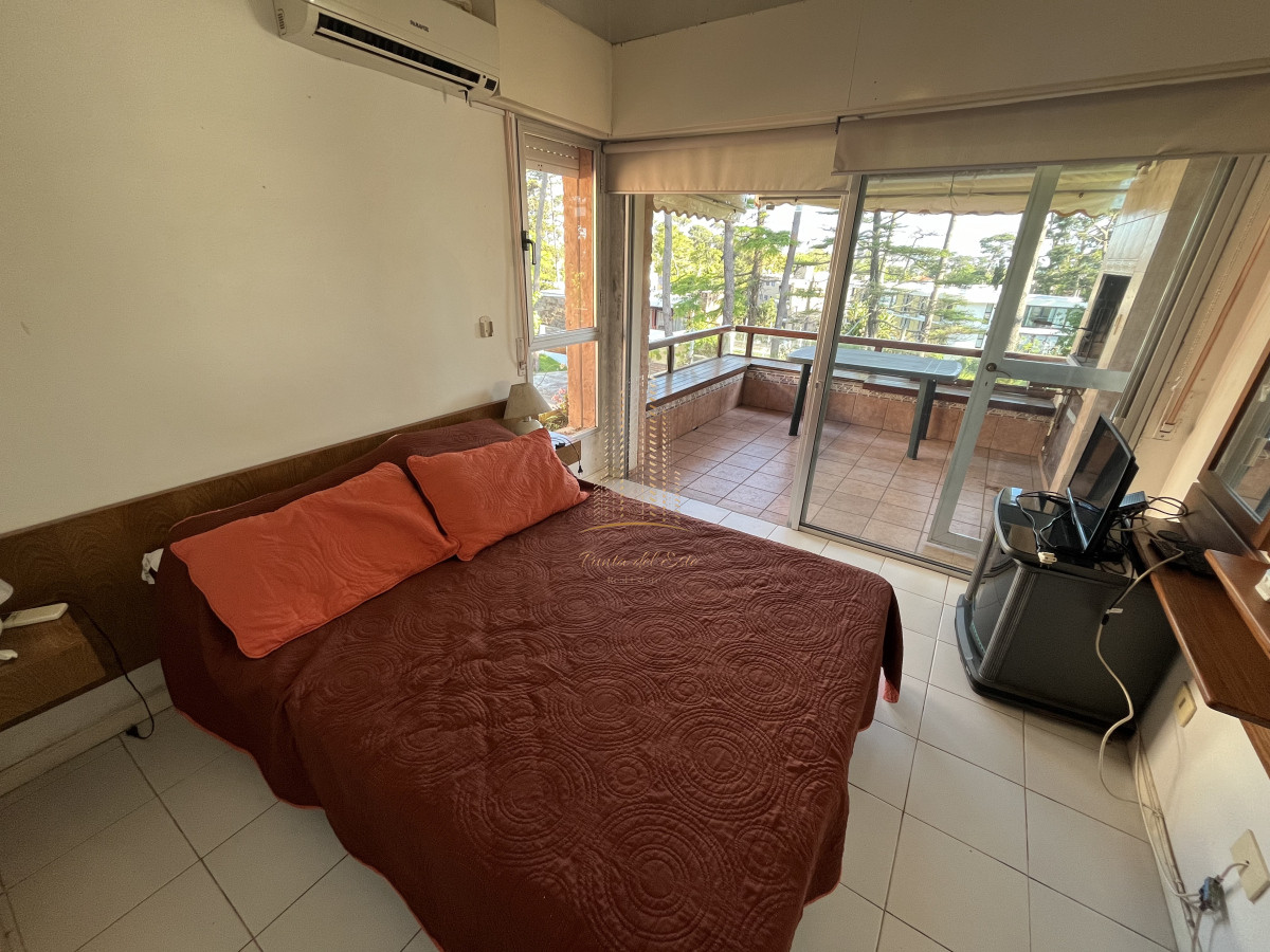 Apartamento ID.597 - Apartamento en venta o alquiler temporario - 3 dormitorios Playa Mansa.