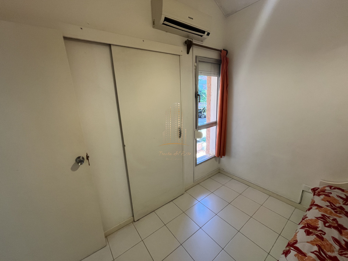 Apartamento ID.597 - Apartamento en venta o alquiler temporario - 3 dormitorios Playa Mansa.