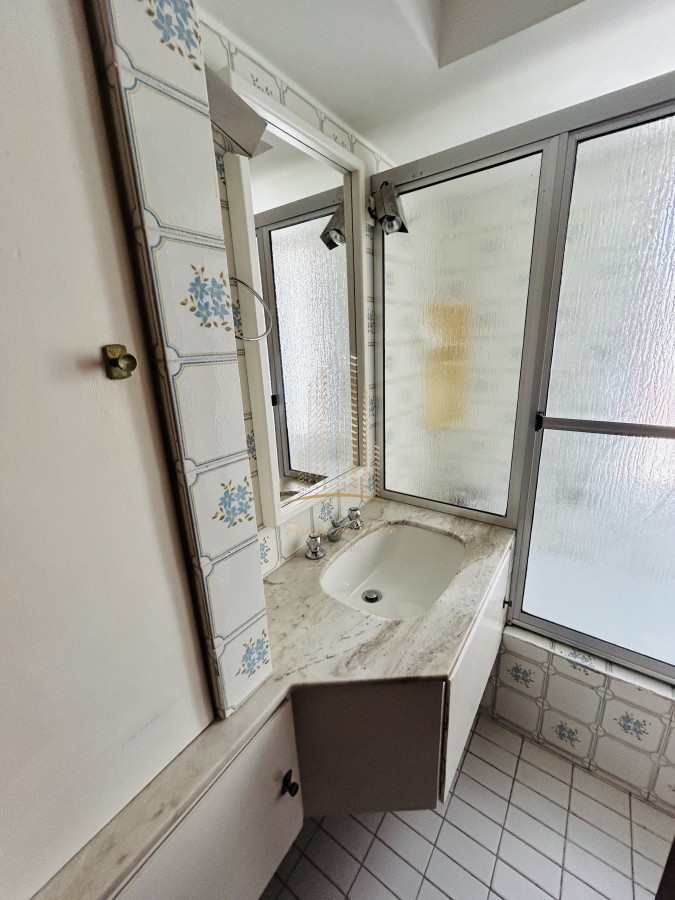 Apartamento ID.541 - Apartamento en venta en  Punta del Este, frente al mar, Mansa, 3 dormitorios