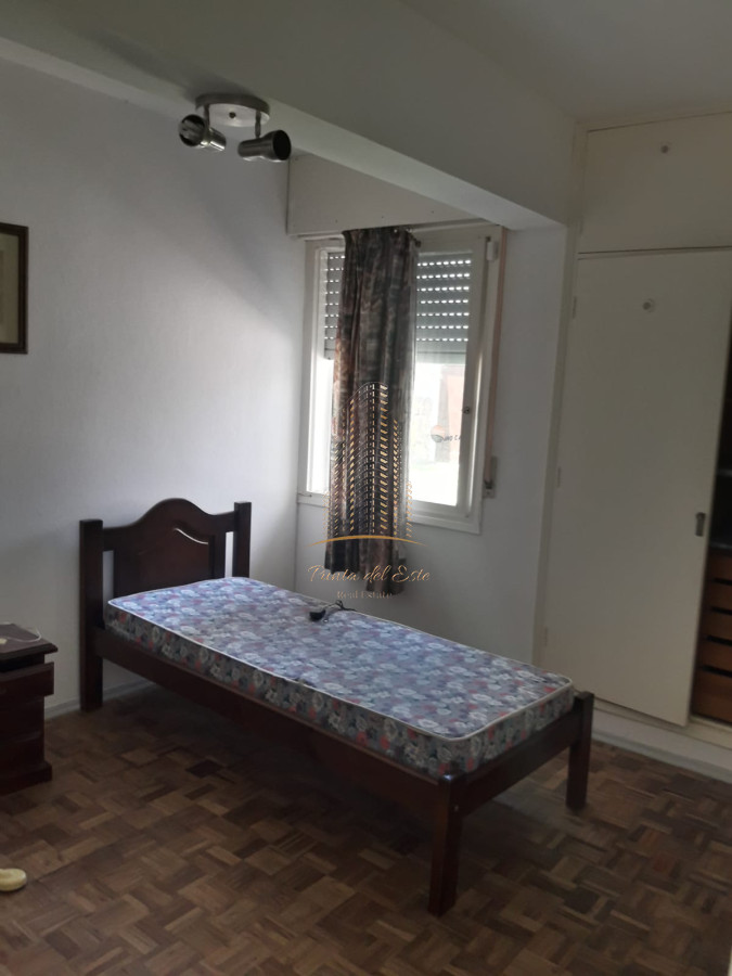Casa ID.485 - Casa en venta a metros de la playa mansa en Punta del Este