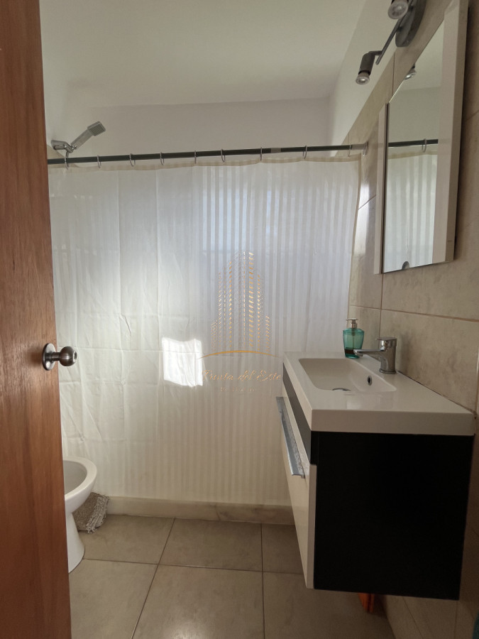 Casa ID.561 - Casa en venta de 3 dormitorios - Zona colegios Cantegril.