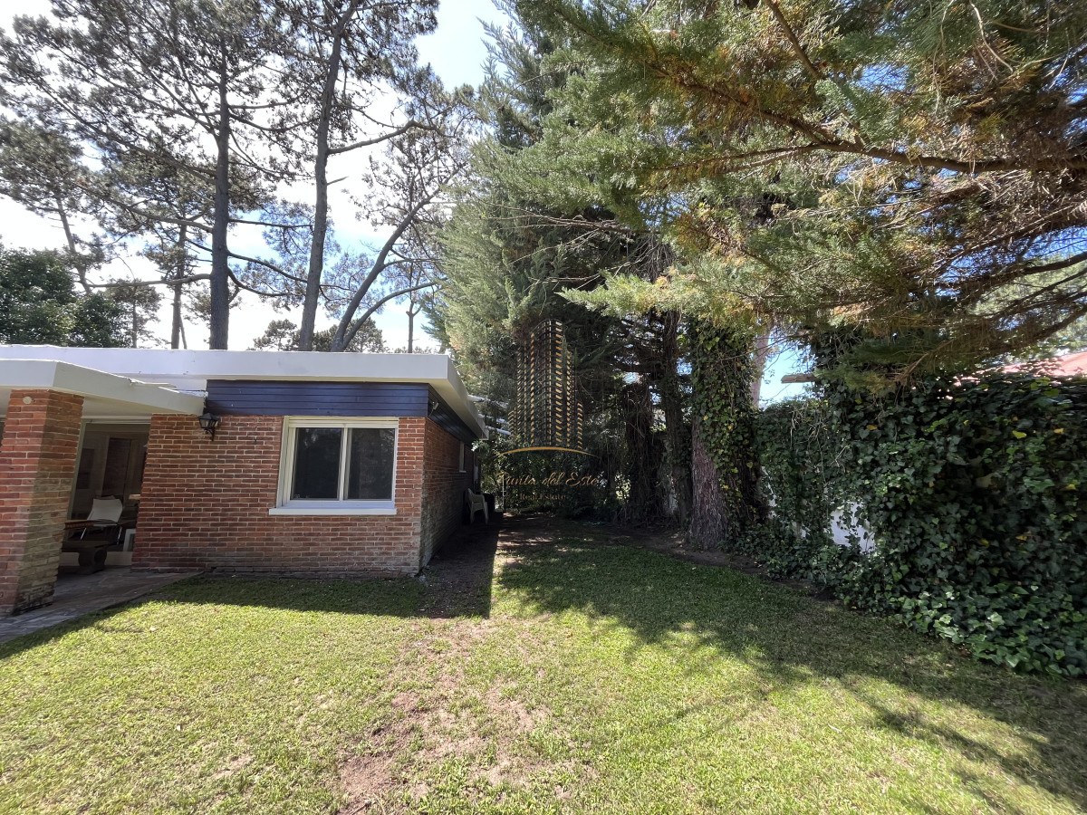 Casa ID.622 - Casa en alquiler temporal en playa mansa, Punta del Este