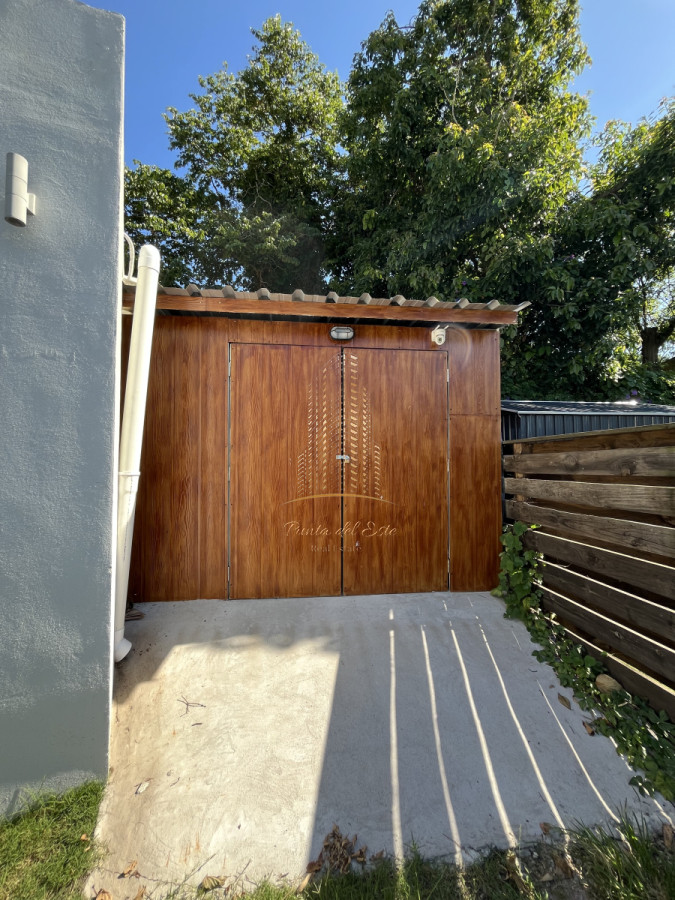 Casa ID.561 - Casa en venta de 3 dormitorios - Zona colegios Cantegril.