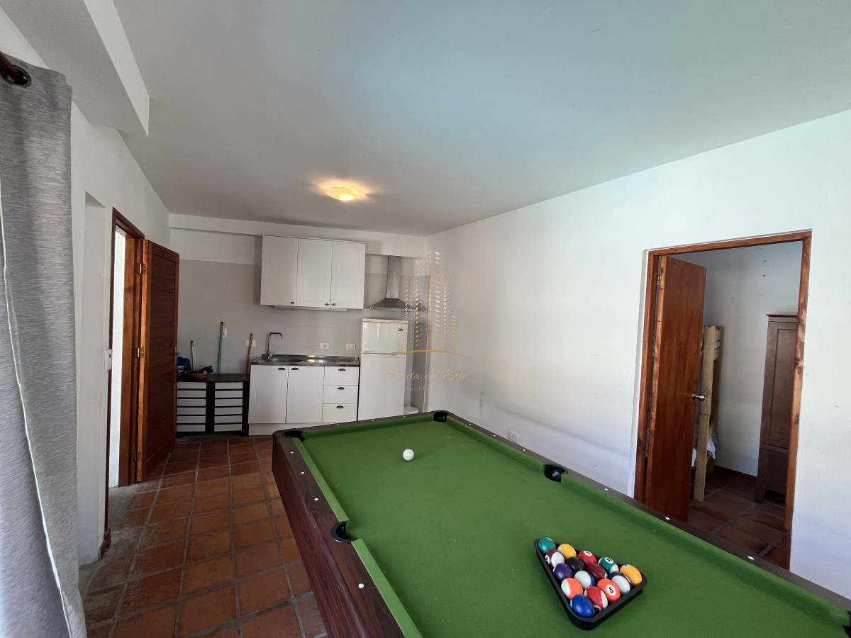 Casa ID.561 - Casa en venta de 3 dormitorios - Zona colegios Cantegril.