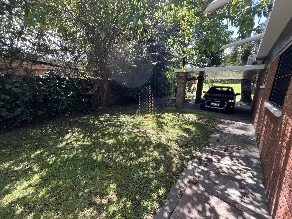 Casa ID.622 - Casa en alquiler temporal en playa mansa, Punta del Este