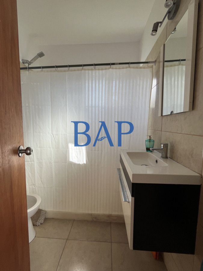 Casa ID.45 - Casa en venta de 3 dormitorios - Zona colegios Cantegril.