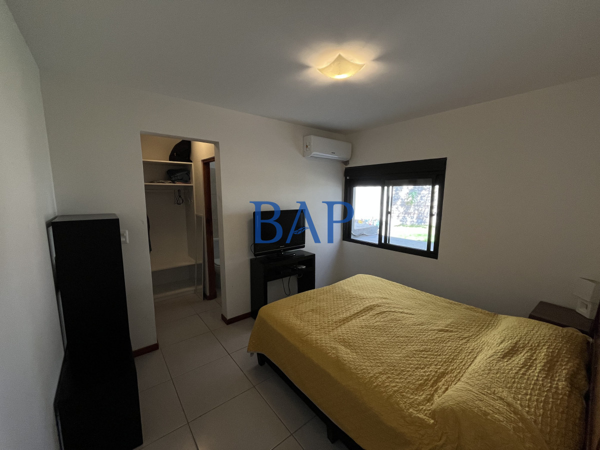 Casa ID.45 - Casa en venta de 3 dormitorios - Zona colegios Cantegril.