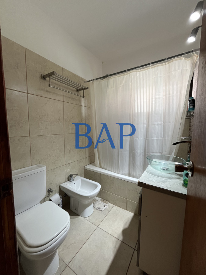 Casa ID.45 - Casa en venta de 3 dormitorios - Zona colegios Cantegril.