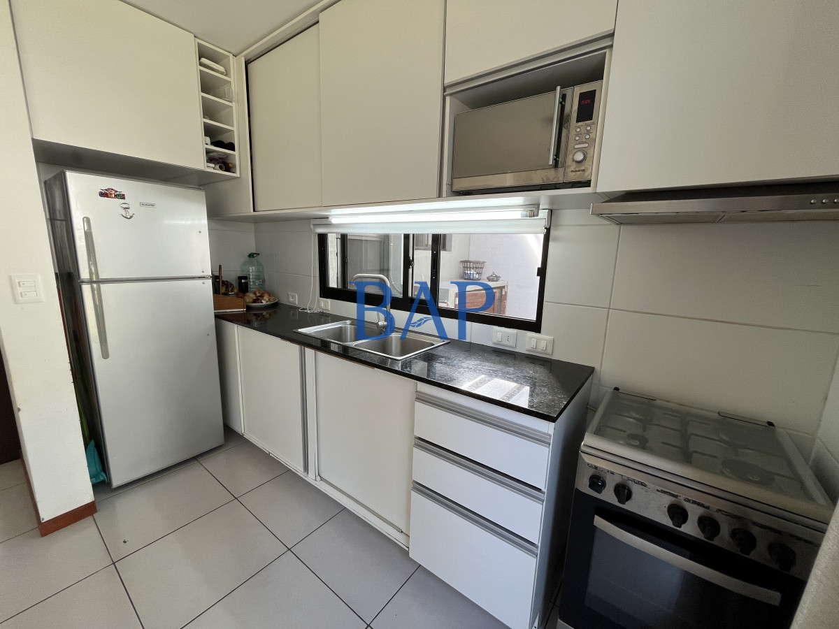 Casa ID.45 - Casa en venta de 3 dormitorios - Zona colegios Cantegril.