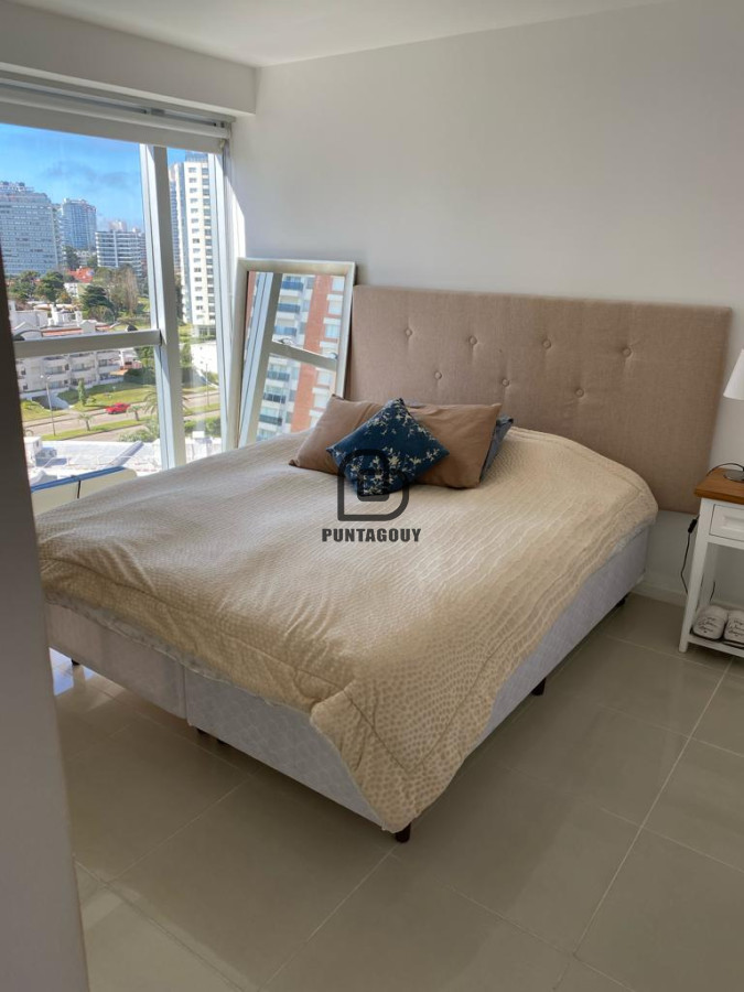 Apartamento ID.1682 - Alquiler de temporada - 2 dormitorios Playa Brava.