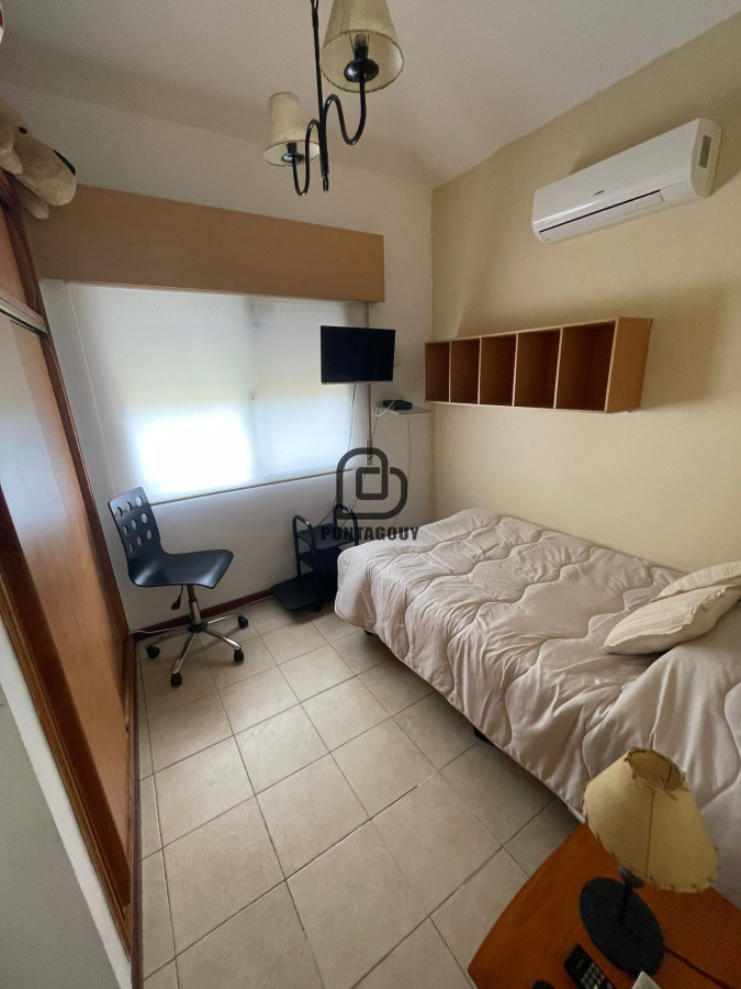 Casa ID.1417 - Casa en alquiler, Punta Del Este..