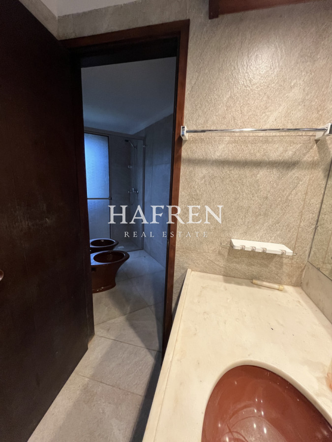 Casa ID.61 - Casa En Venta o alquiler anual, Zona Cantegril.