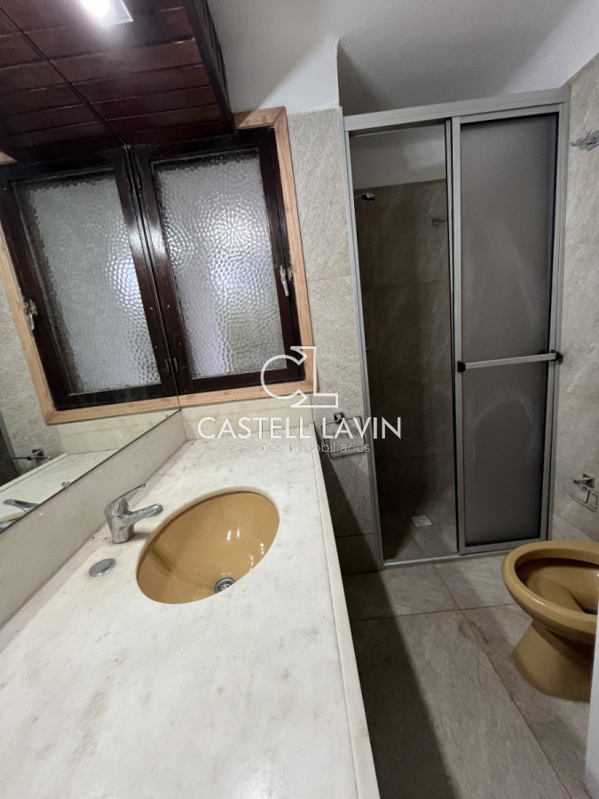 Casa ID.306 - Casa En Venta o alquiler anual, Zona Cantegril.