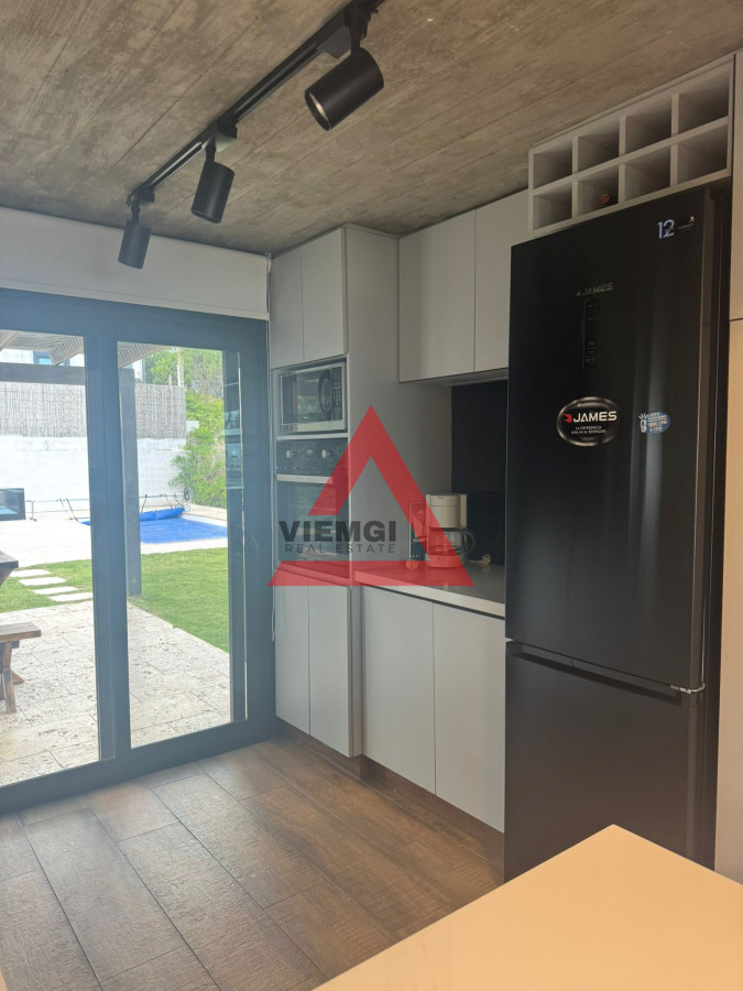 Casa ID.195 - Primera linea Montoya La Barra - 5 Dormitorios Piscina climatizada