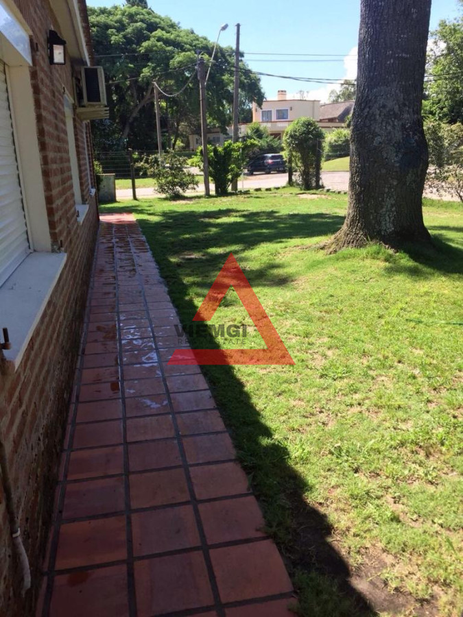 Casa ID.234 - Casa en venta - 3 dormitorios Playa Mansa
