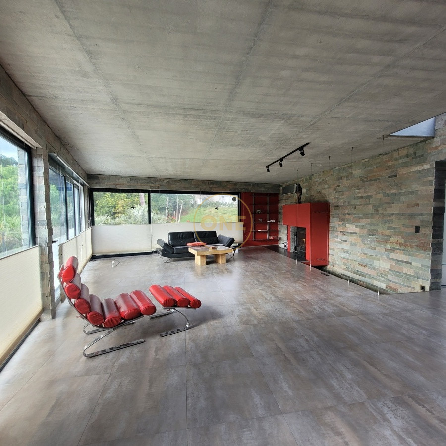 Casa ID.2164 - Rincón del Indio: dos dormitorios en suite, terreno de 1678 m2