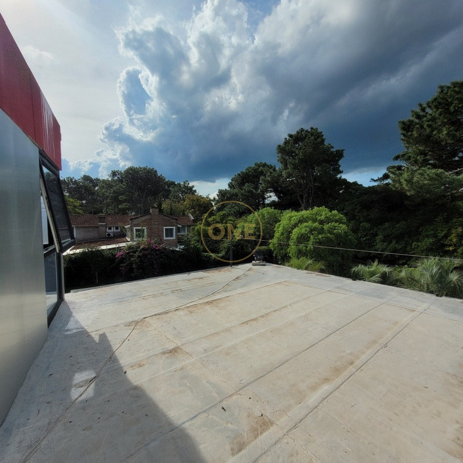 Casa ID.2164 - Rincón del Indio: dos dormitorios en suite, terreno de 1678 m2