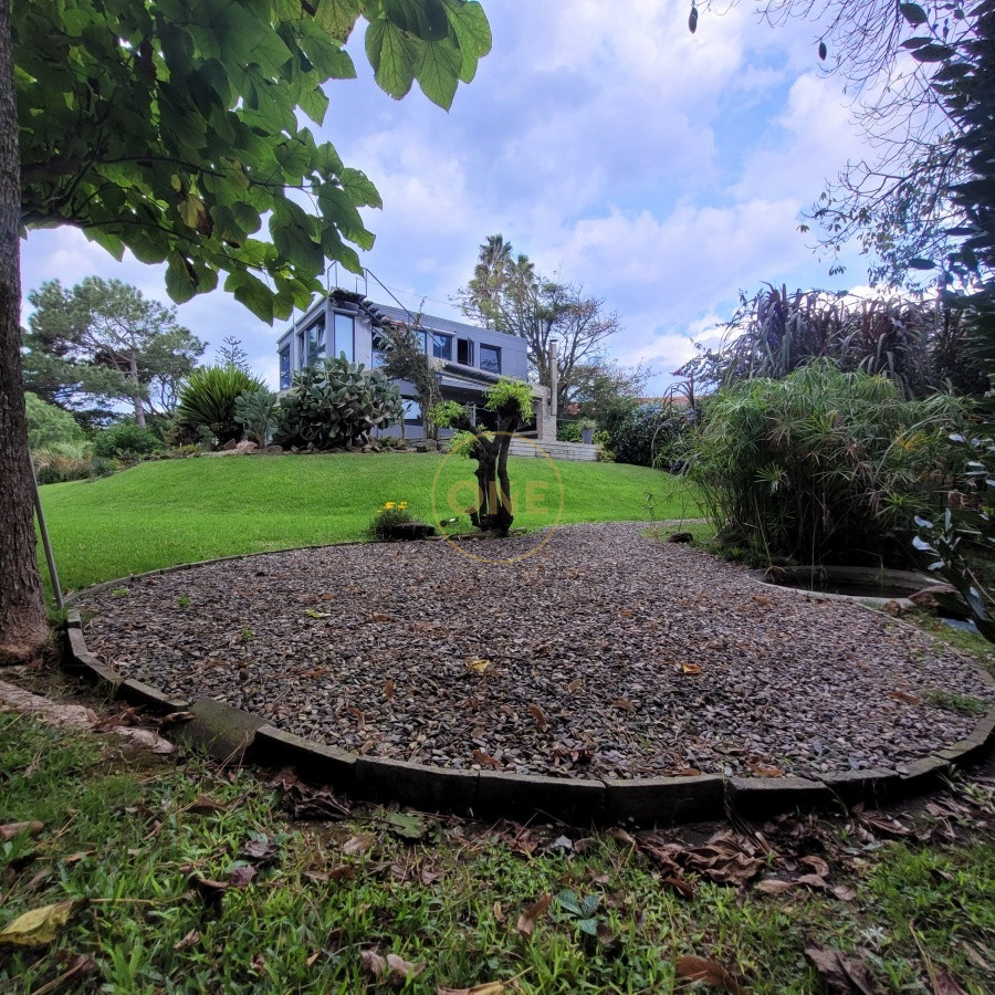 Casa ID.2164 - Rincón del Indio: dos dormitorios en suite, terreno de 1678 m2