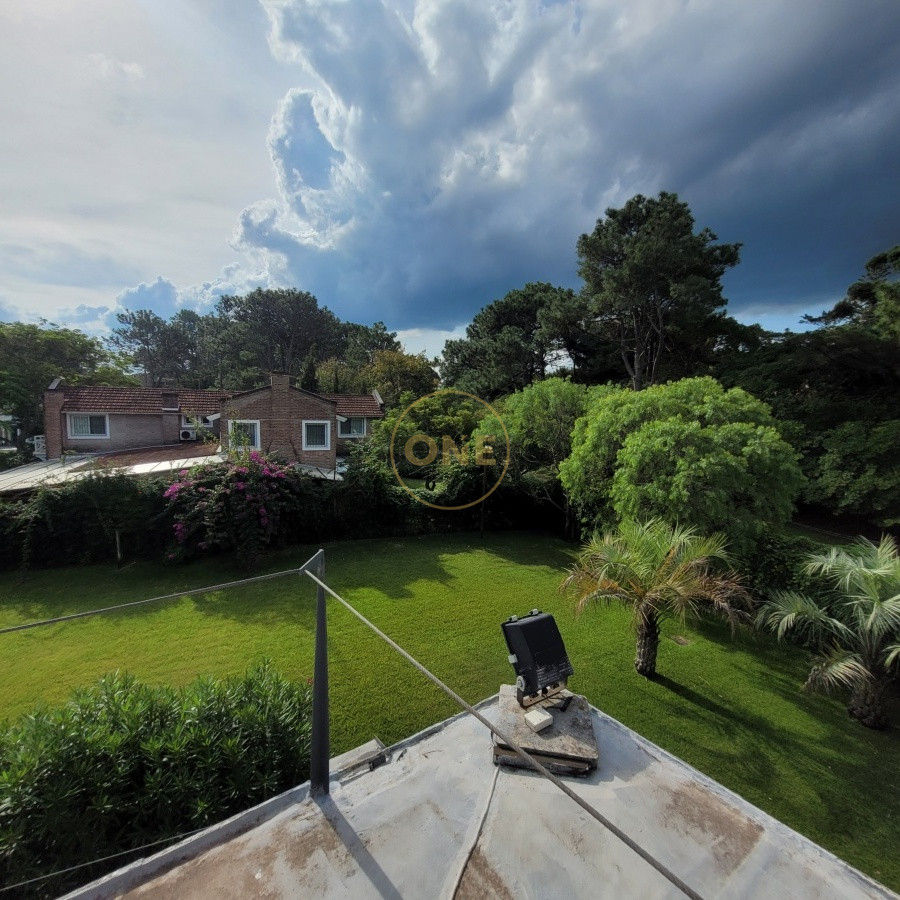 Casa ID.2164 - Rincón del Indio: dos dormitorios en suite, terreno de 1678 m2