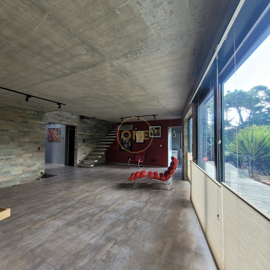 Casa ID.2164 - Rincón del Indio: dos dormitorios en suite, terreno de 1678 m2