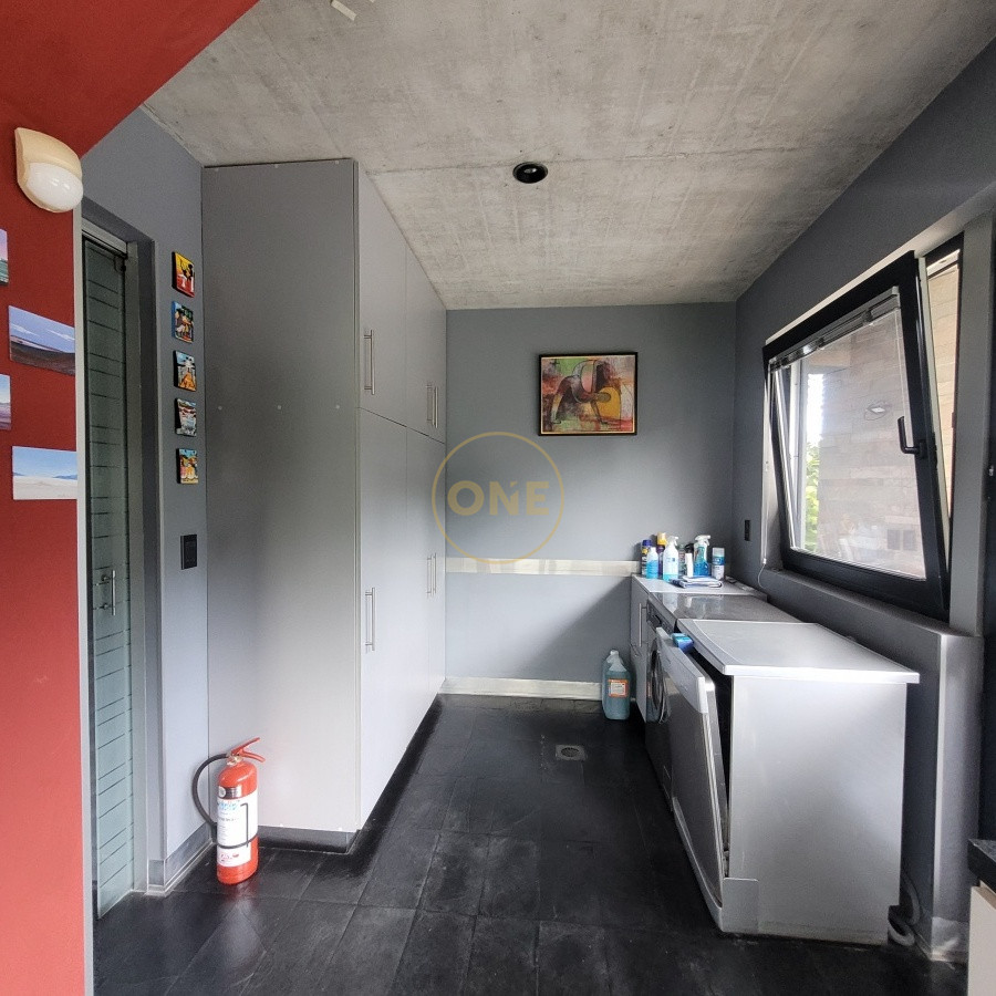 Casa ID.2164 - Rincón del Indio: dos dormitorios en suite, terreno de 1678 m2