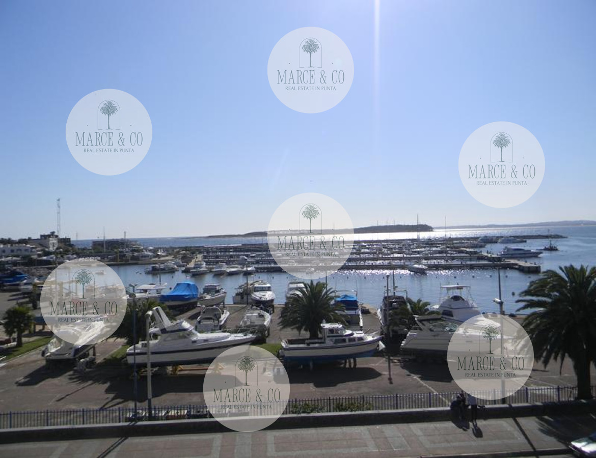 Apartamento ID.944 - Apartamento en venta, puerto Punta del Este.