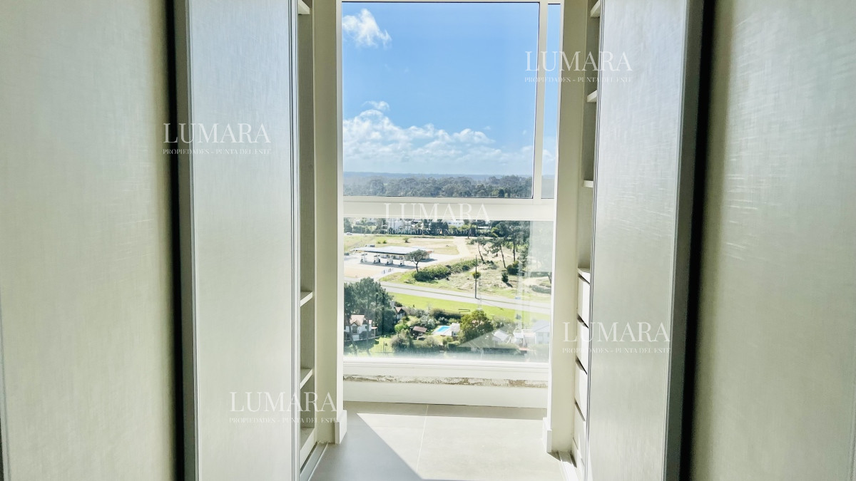 Apartamento ID.910 - Greenlife. 3 Dormitorios con 3 baños. OPORTUNIDAD.