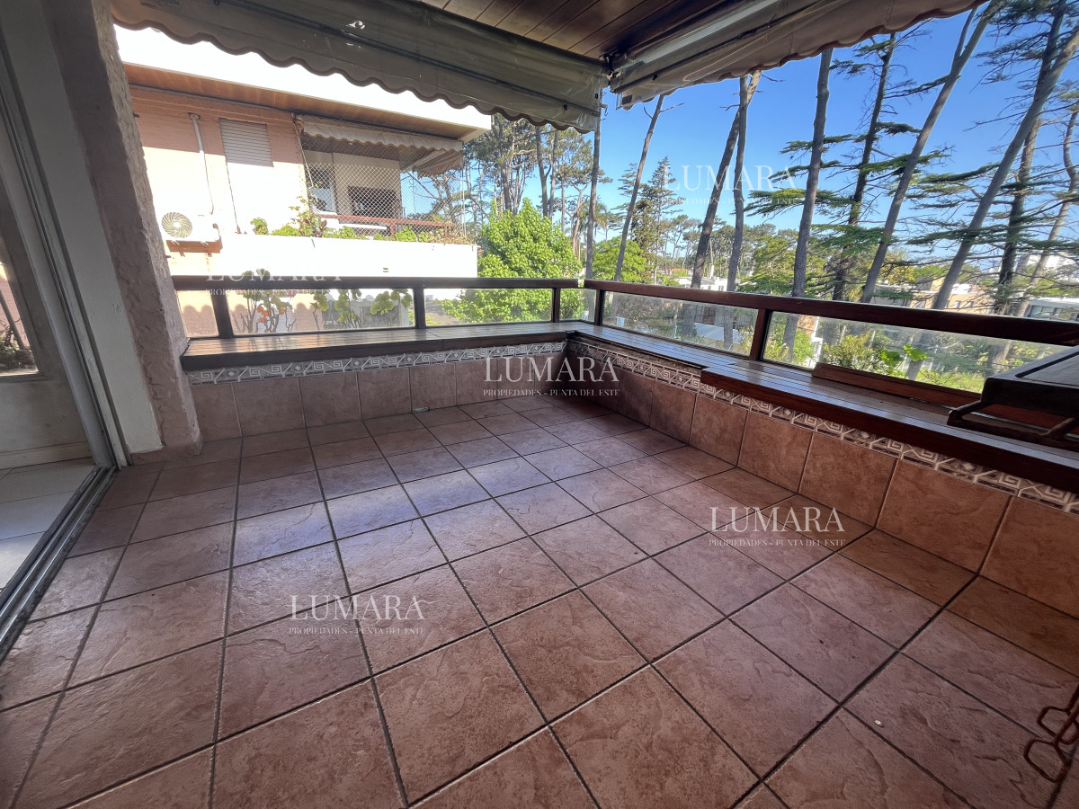 Apartamento ID.613 - Apartamento en venta o alquiler temporario - 3 dormitorios Playa Mansa.