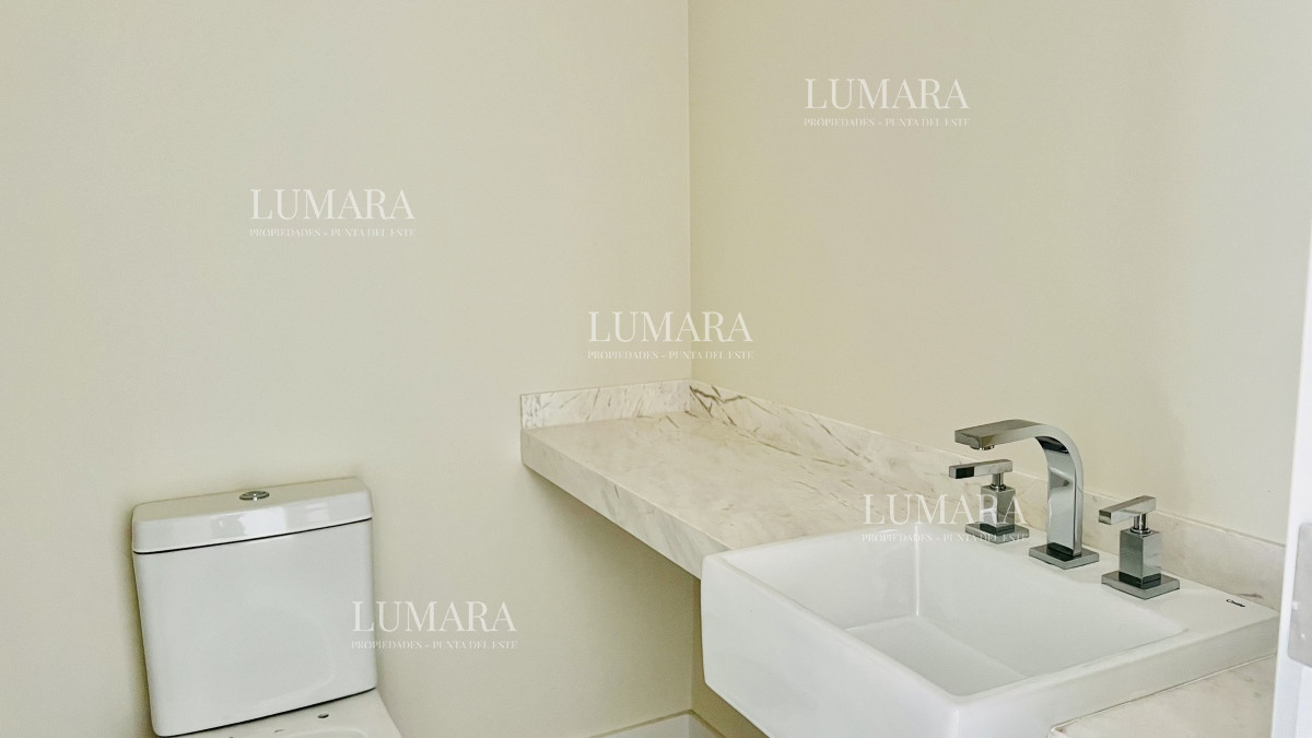 Apartamento ID.914 - Greenlife. 3 Dormitorios con 4 baños. OPORTUNIDAD.