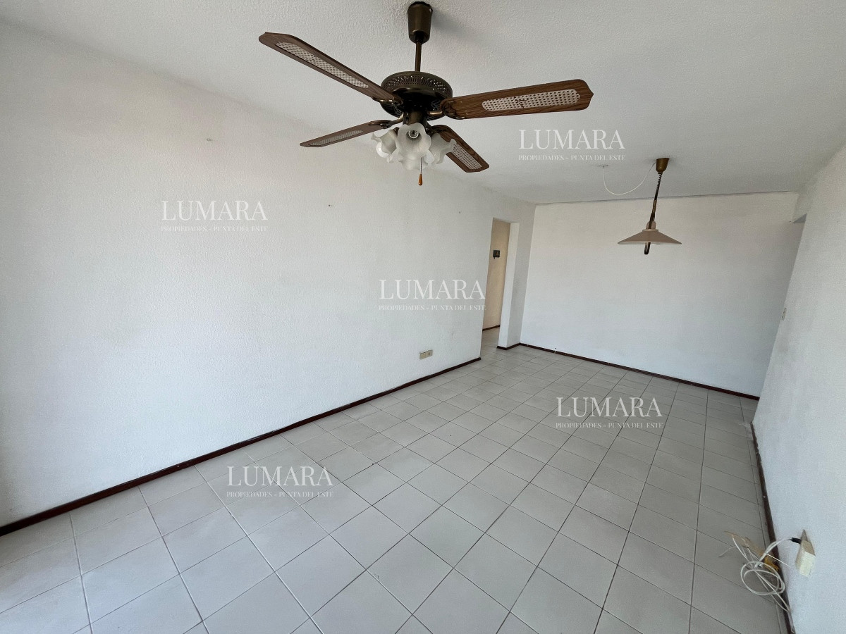 Apartamento ID.499 - Apartamento en venta - 3 dormitorios Barrio Ipora.