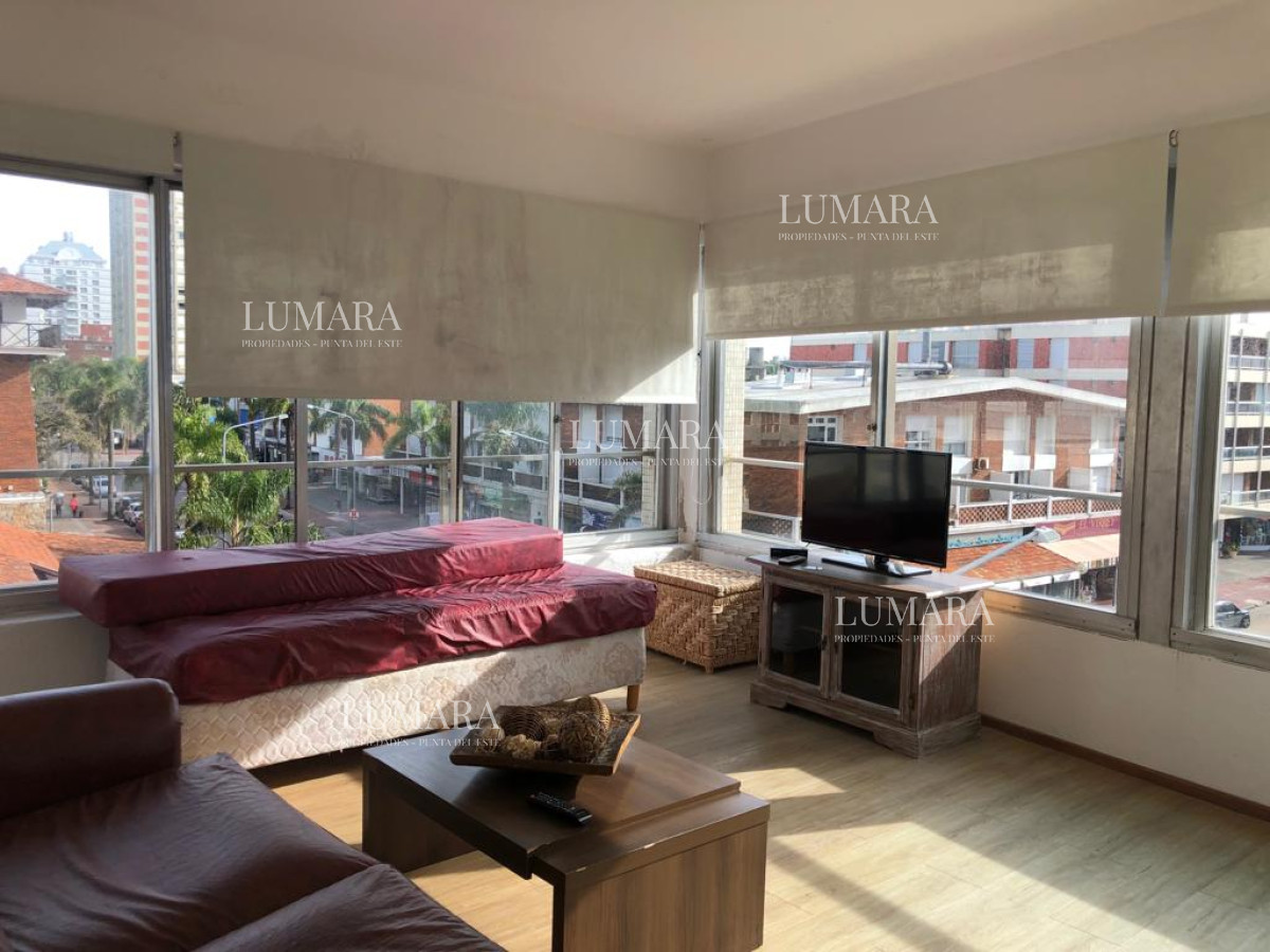 Apartamento ID.891 - Apartamento en venta , Península, Punta Del Este  