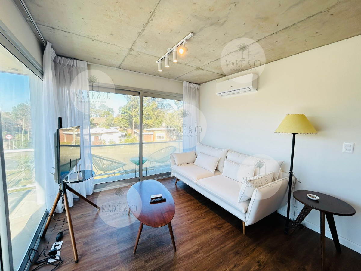 Apartamento ID.2559 - Apartamento en venta 2 Dormitorios , Playa Mansa, Punta del este 
