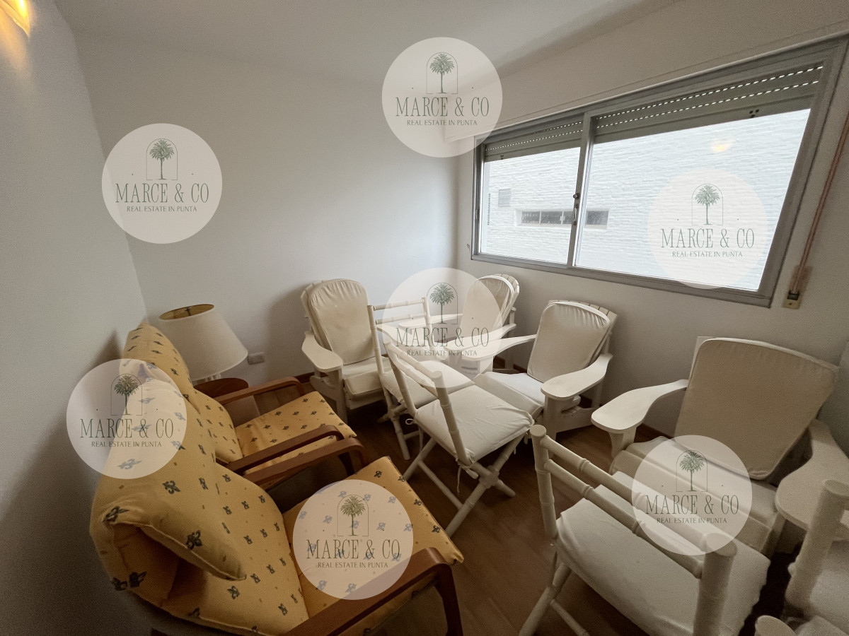 Apartamento ID.944 - Apartamento en venta, puerto Punta del Este.