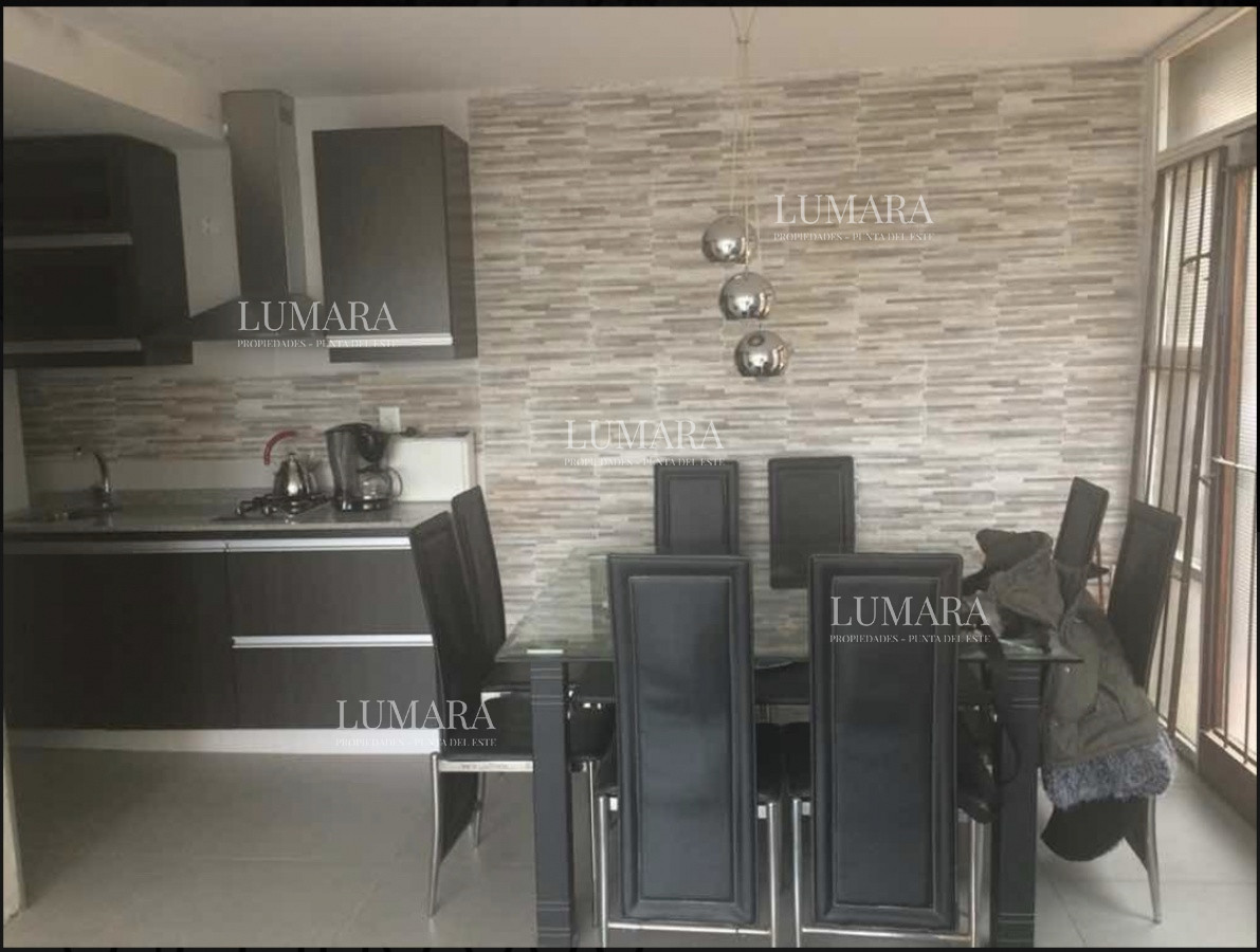 Apartamento ID.2540 - Apartamento en Venta, Península, Punta del Este