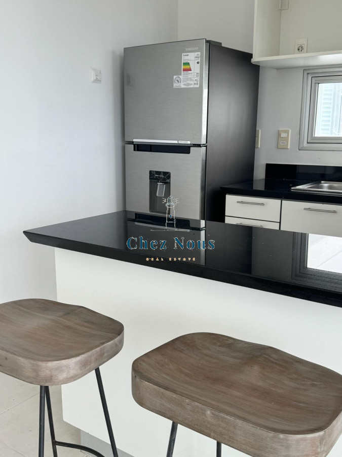 Apartamento ID.603 - Alquiler temporal - Ocean Drive Full Amenities. 1 Dormitorio y medio