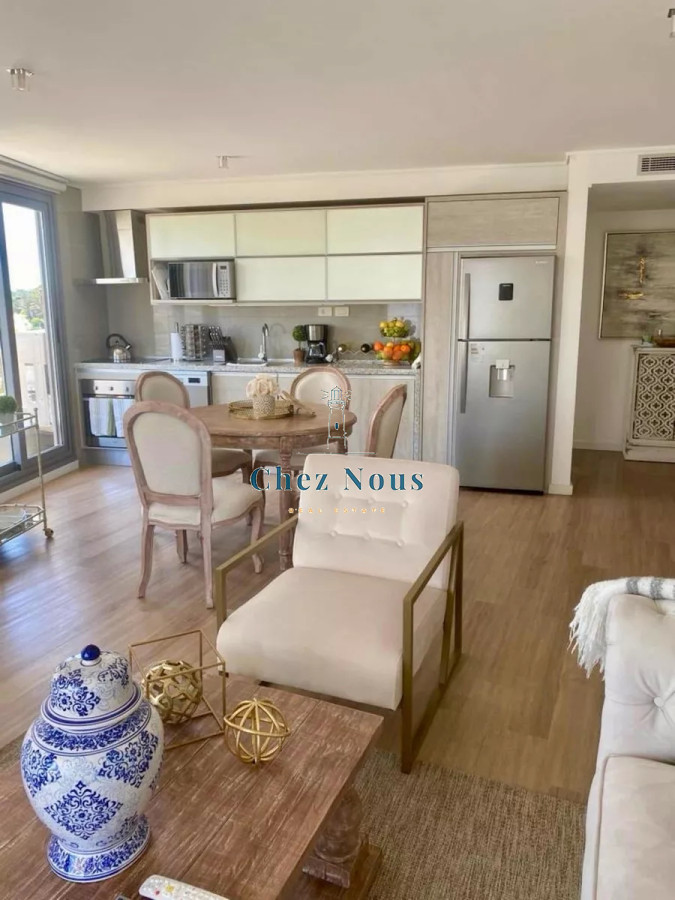 Apartamento ID.934 - Apartamento en venta de 2 dormitorios, Torre de categoría.