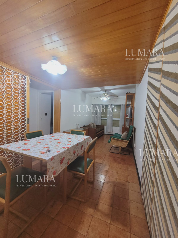 Apartamento ID.2130 - Apartamento en Venta, Peninsula, Punta del Este
