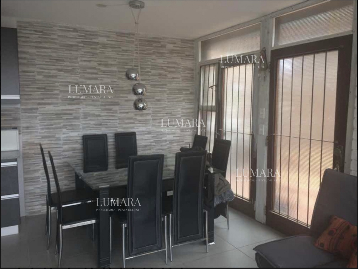 Apartamento ID.2540 - Apartamento en Venta, Península, Punta del Este