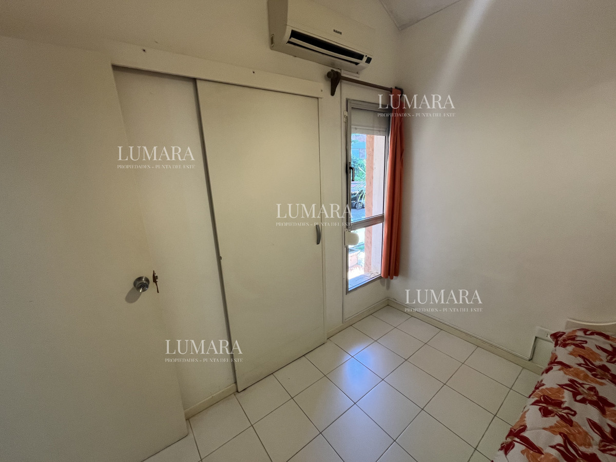 Apartamento ID.613 - Apartamento en venta o alquiler temporario - 3 dormitorios Playa Mansa.