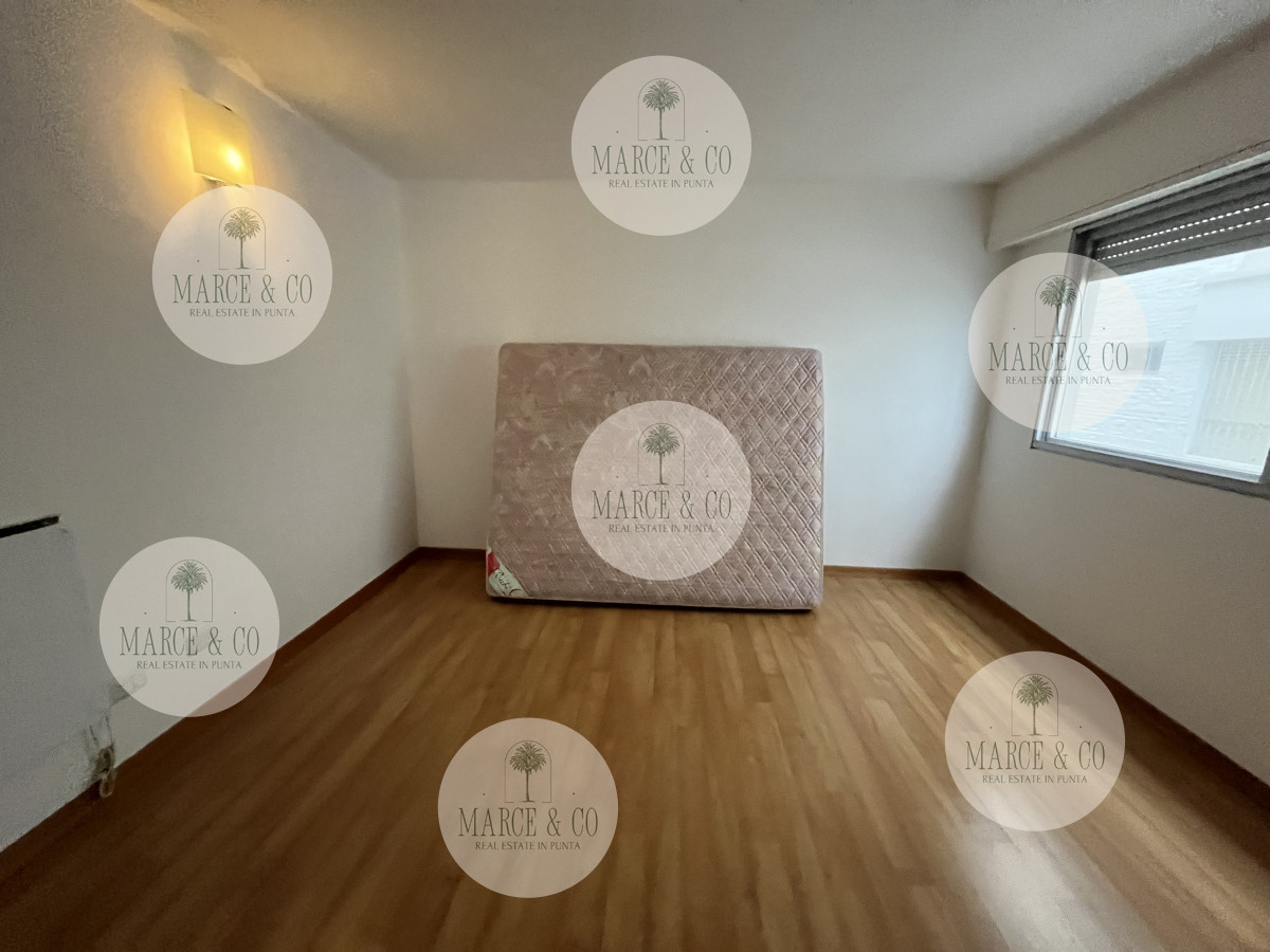 Apartamento ID.944 - Apartamento en venta, puerto Punta del Este.