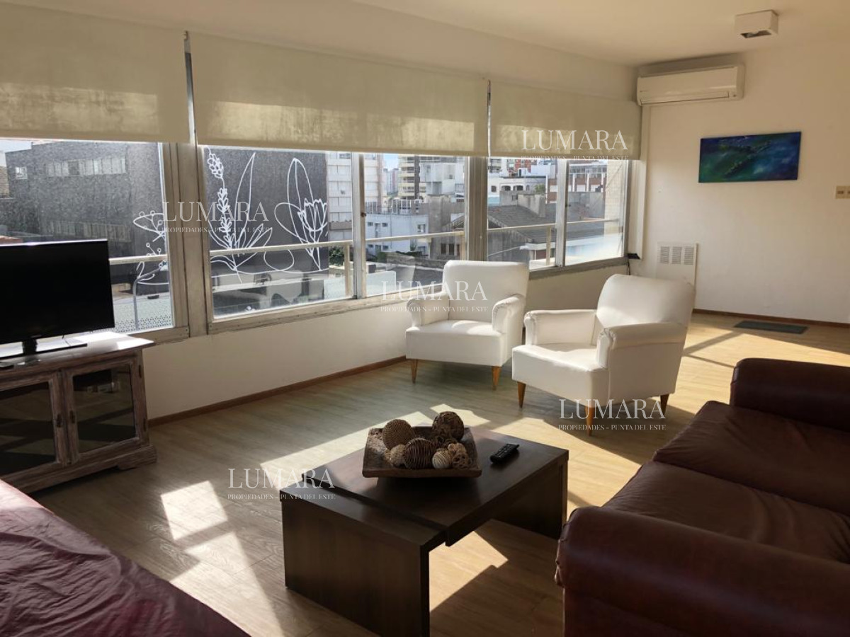 Apartamento ID.891 - Apartamento en venta , Península, Punta Del Este  