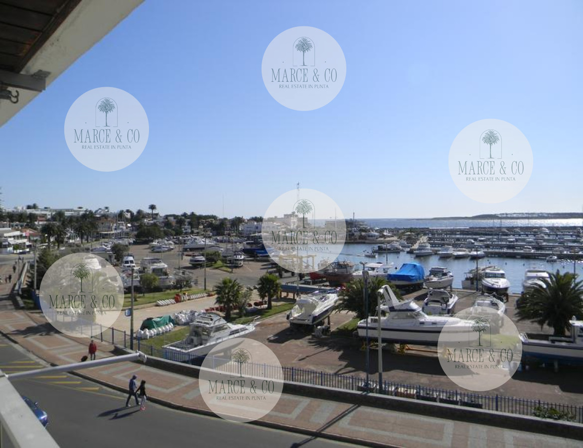 Apartamento ID.944 - Apartamento en venta, puerto Punta del Este.