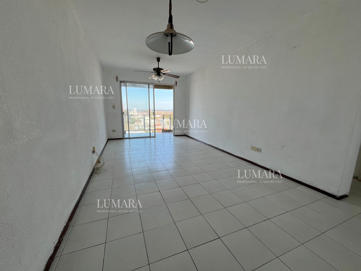 Apartamento ID.499 - Apartamento en venta - 3 dormitorios Barrio Ipora.