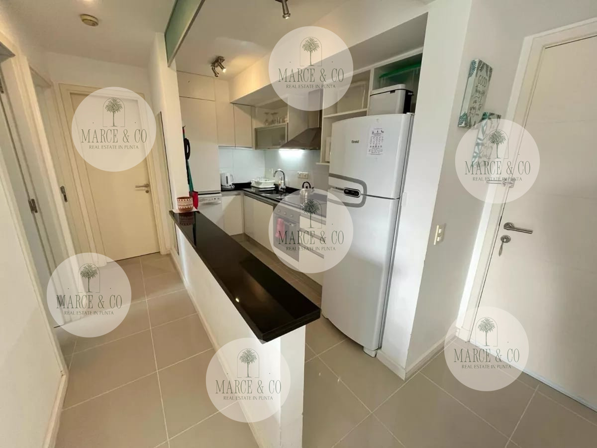 Apartamento ID.2217 - Apartamento en venta - 2 Dormitorios Playa Brava.