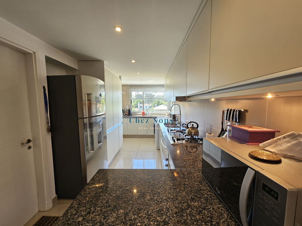 Apartamento ID.635 - Exclusividad en brava - 3 dormitorios en suite con barbacoa y jacuzzi.