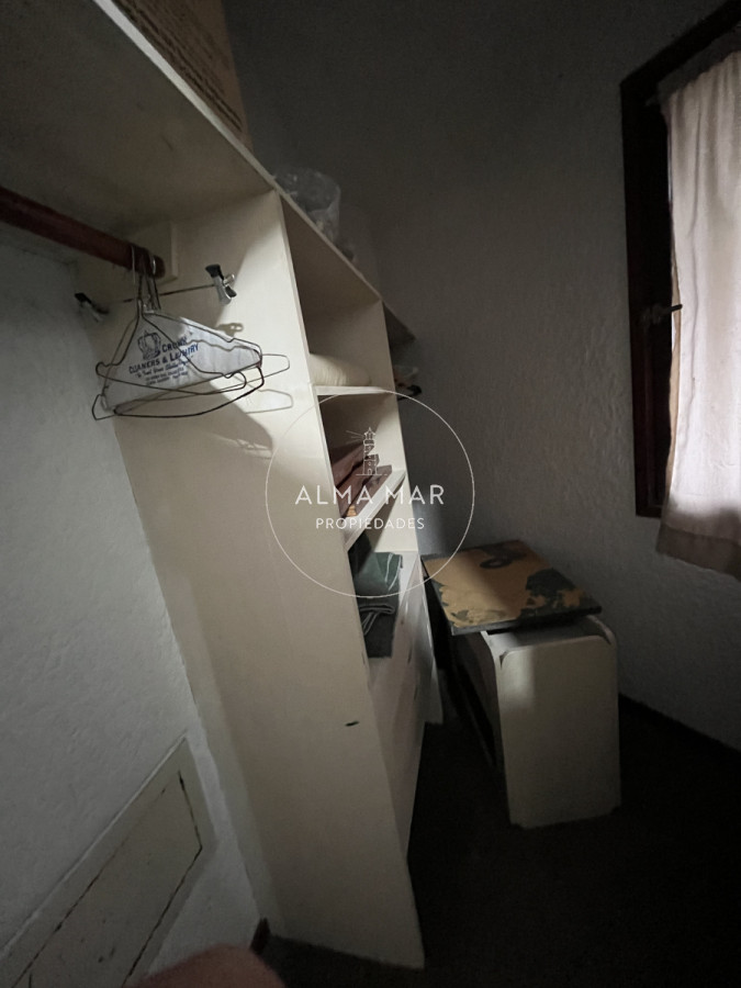 Casa ID.405 - Casa En Venta o alquiler anual, Zona Cantegril.