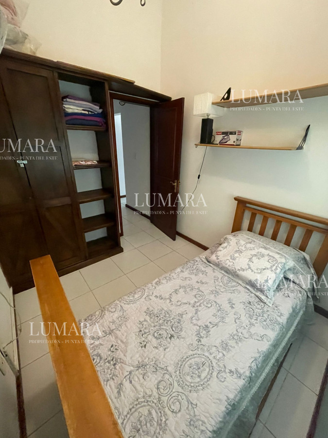 Casa ID.715 - Casa en alquiler, Punta Del Este..