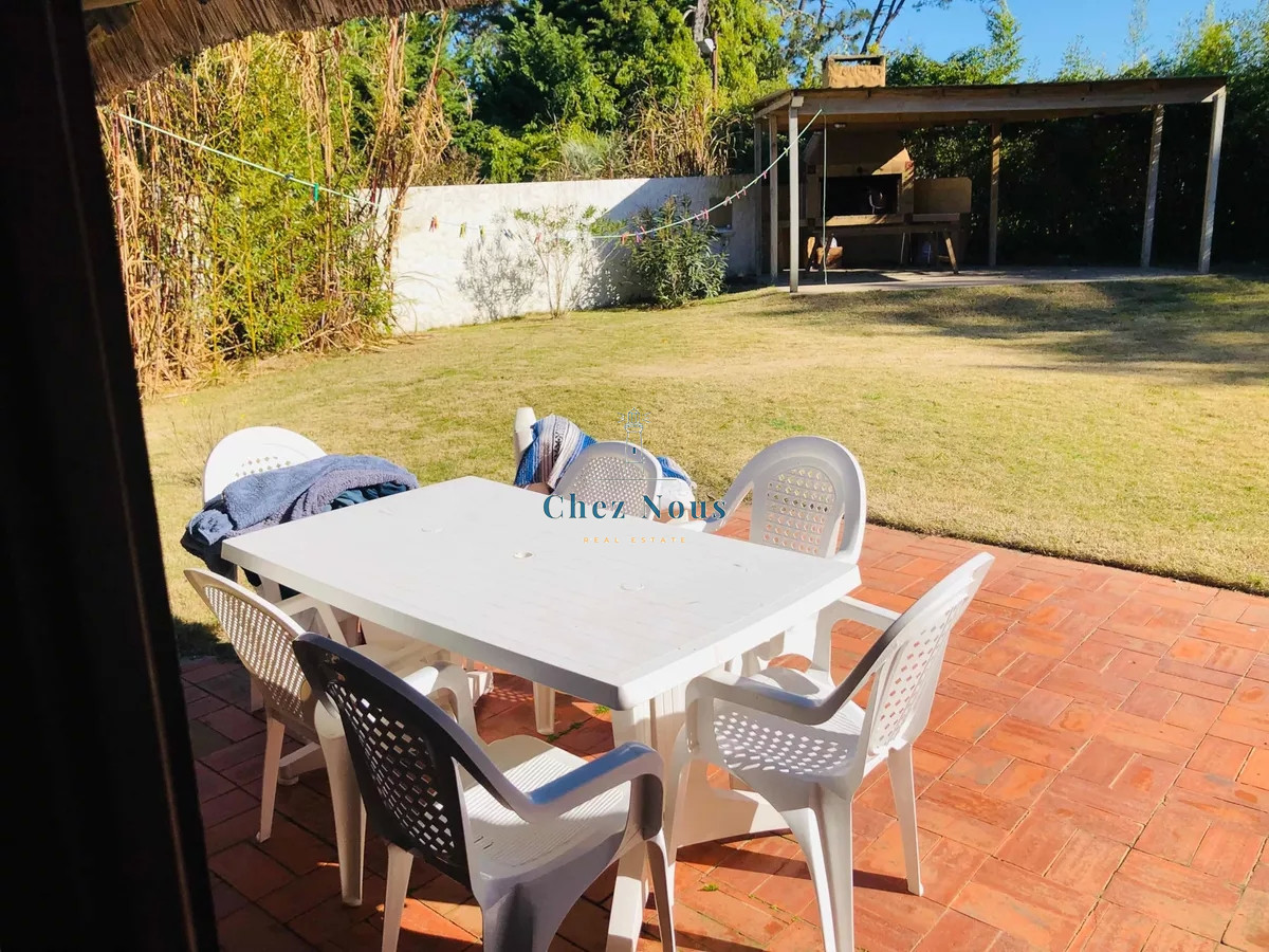 Casa ID.477 - Casa en venta y alquiler anual, Marly Punta Del Este.